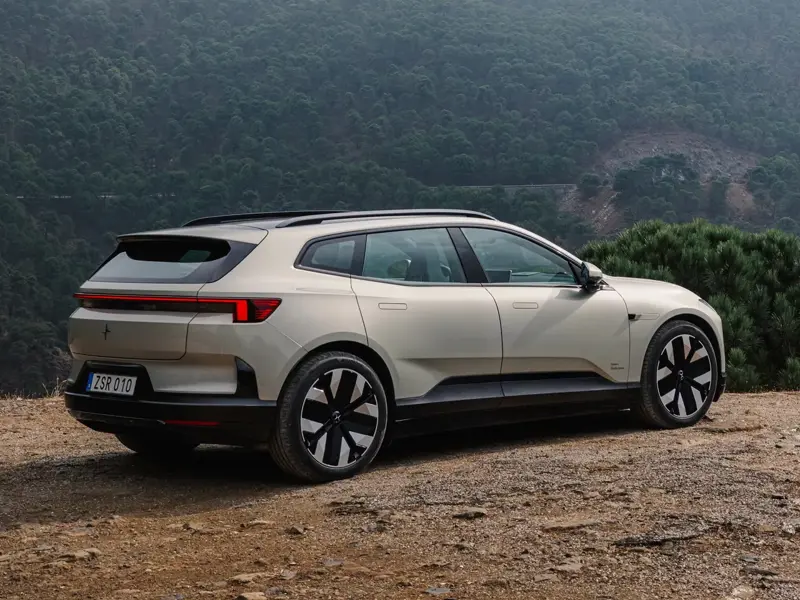 Polestar 4