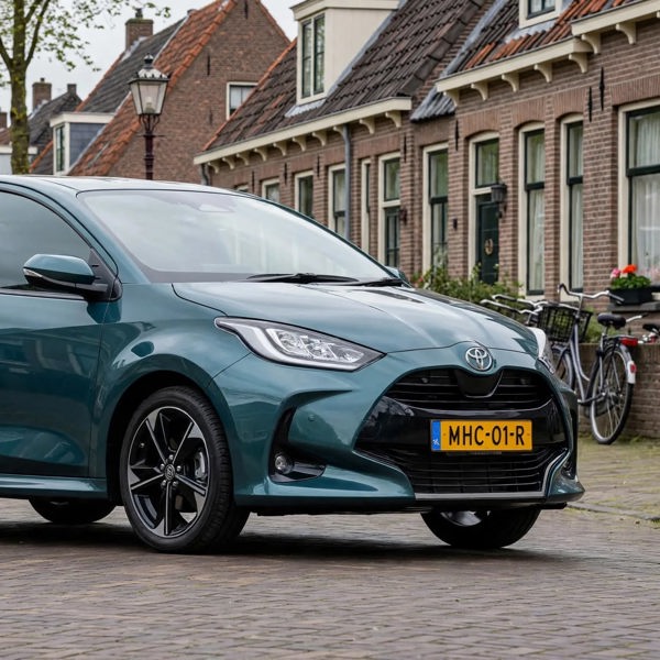 Teal Yaris Dutch Street